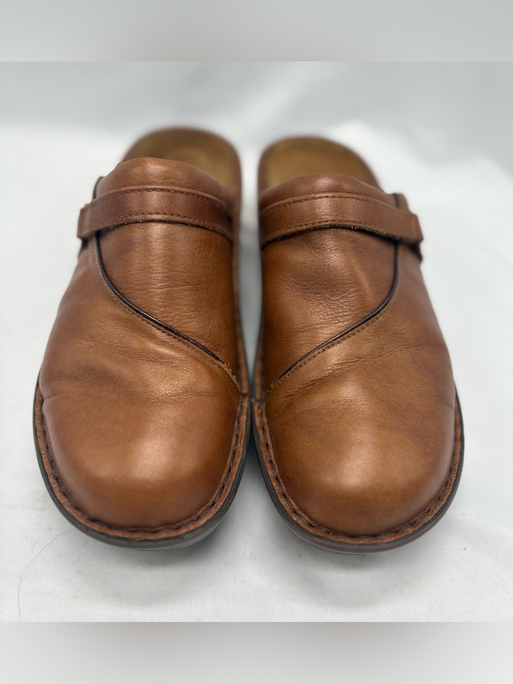 Naot Florence Clogs Women’s 9 / 39 Shoes Mules Slip Ons Brown Leather Buckle